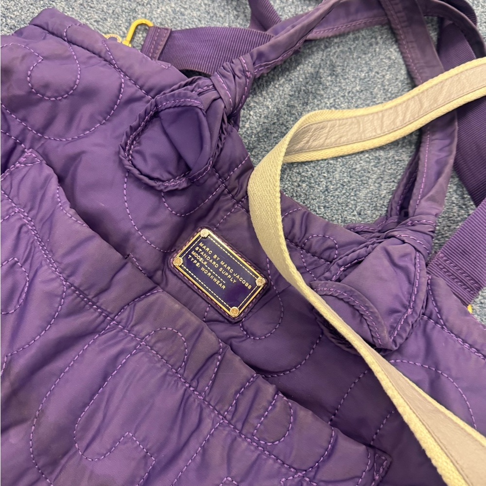 Storage closet clear out women’s bags and accessories - Picture 2 of 15